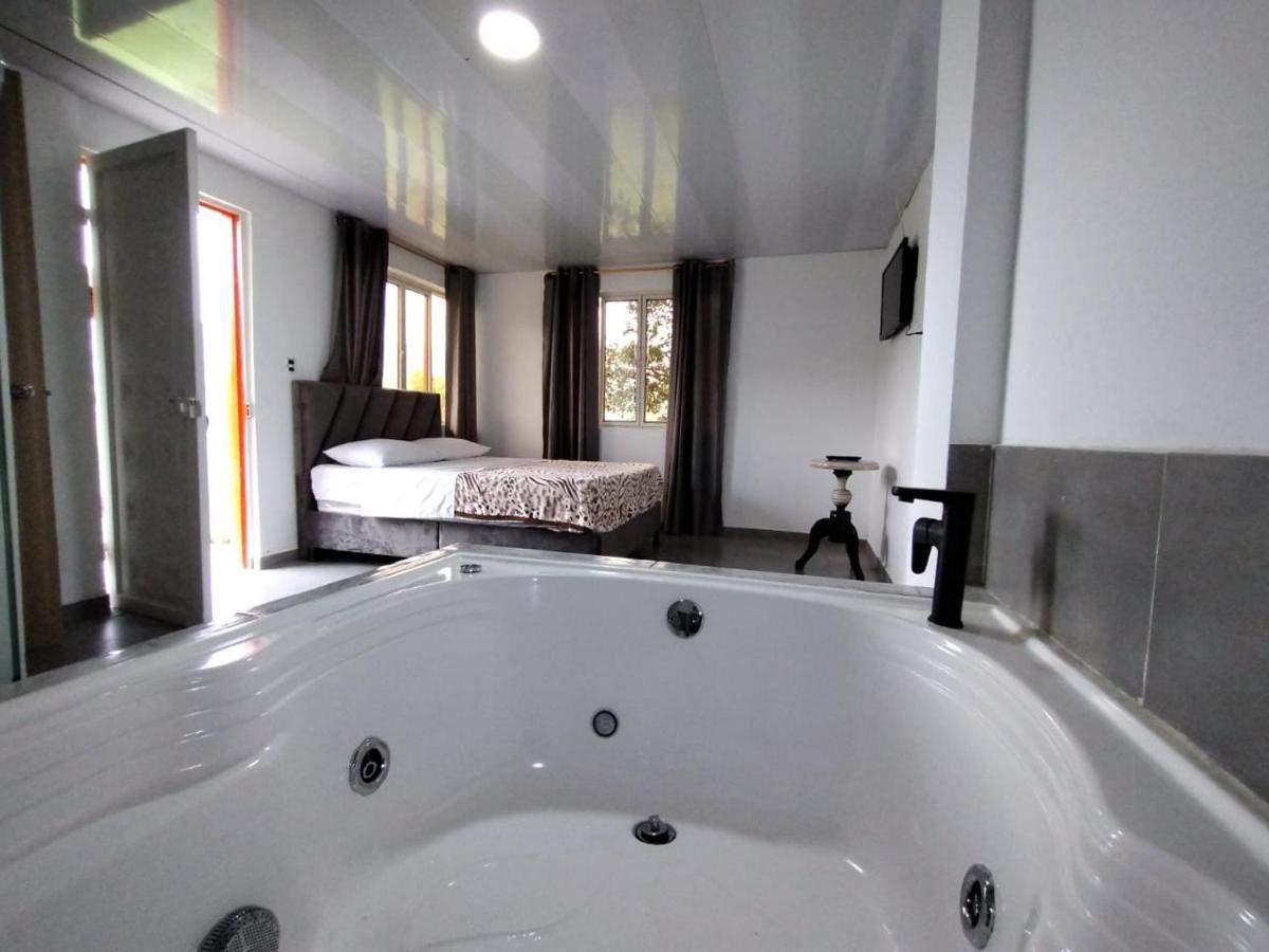 Finca Hotel La Fragata Santa Rosa de Cabal Dış mekan fotoğraf