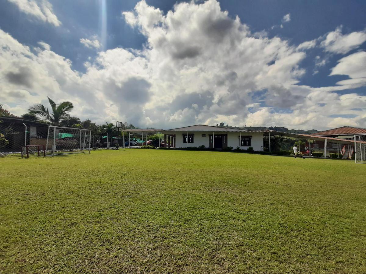 Finca Hotel La Fragata Santa Rosa de Cabal Dış mekan fotoğraf